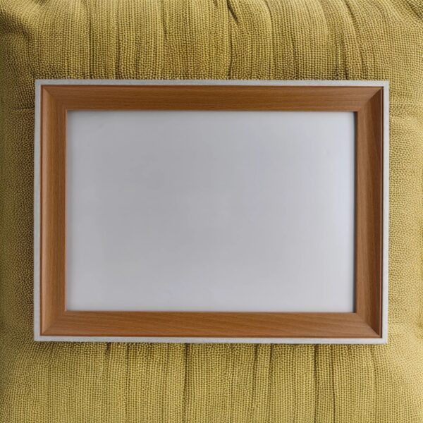 A4 horizontal white-and-wood frame | Art & Personalized - Image 4